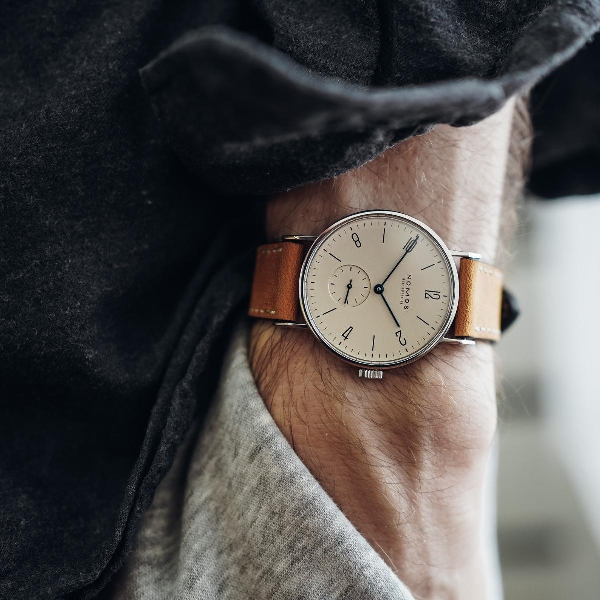 MANUFAKTURWERK I Wristwatches I Watch manufakturwerkrs watch