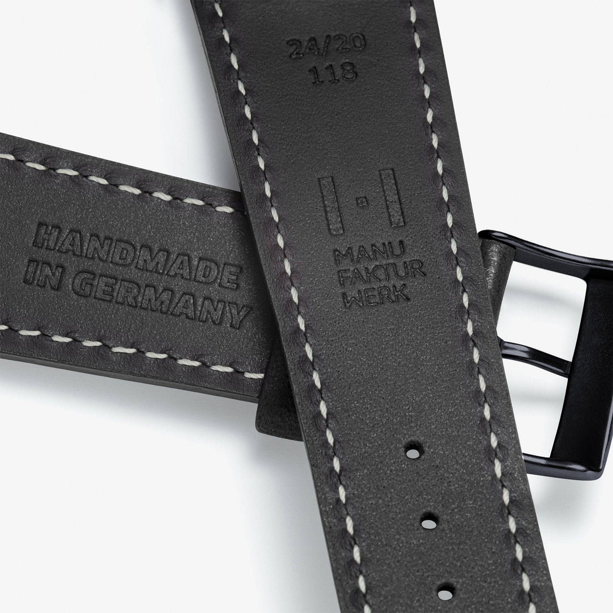 Apple Watch Armband aus weichem Leder &quot;HOHELUFT&quot; – Schwarz