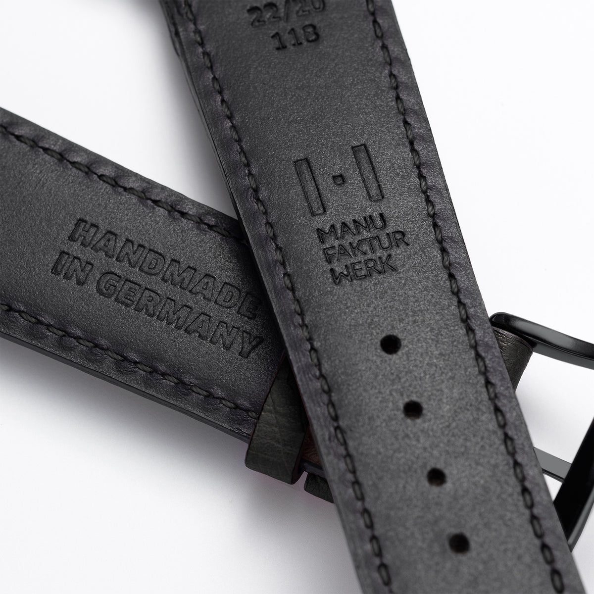 Cinturino in pelle per Apple Watch realizzato in pelle di struzzo &quot;OBERKASSEL&quot; - nero